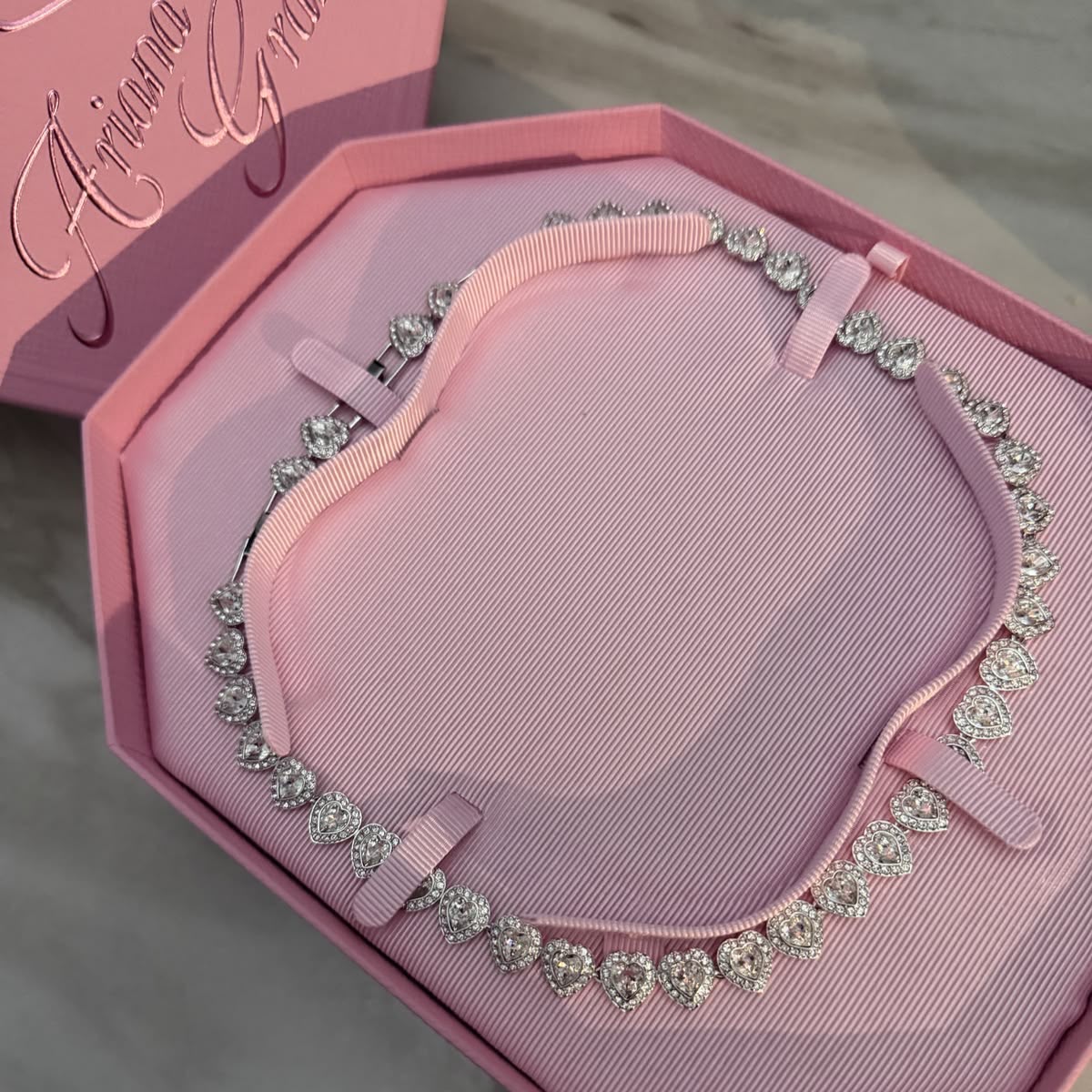 Colección Ariana G