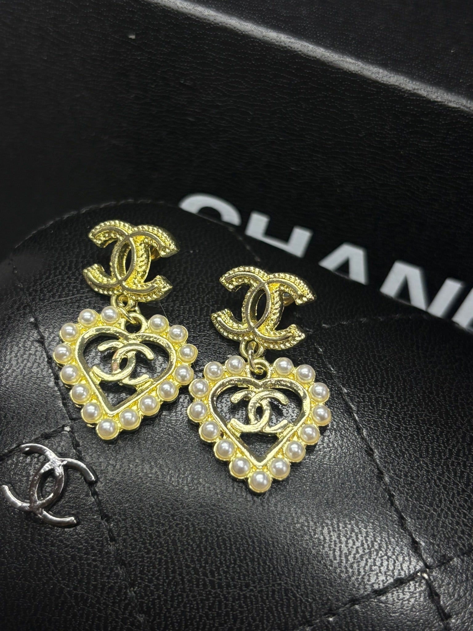 Aretes C