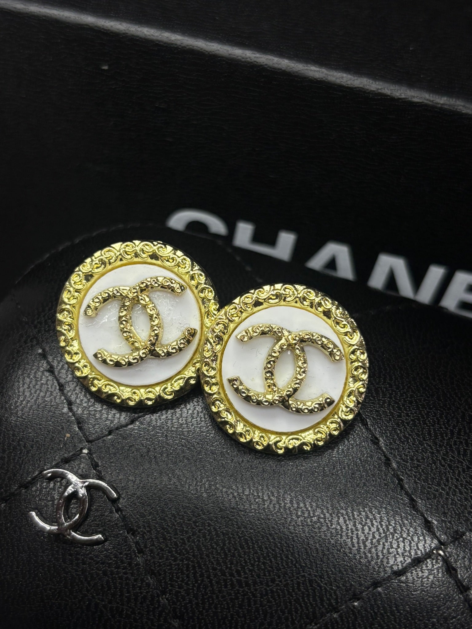 Aretes C