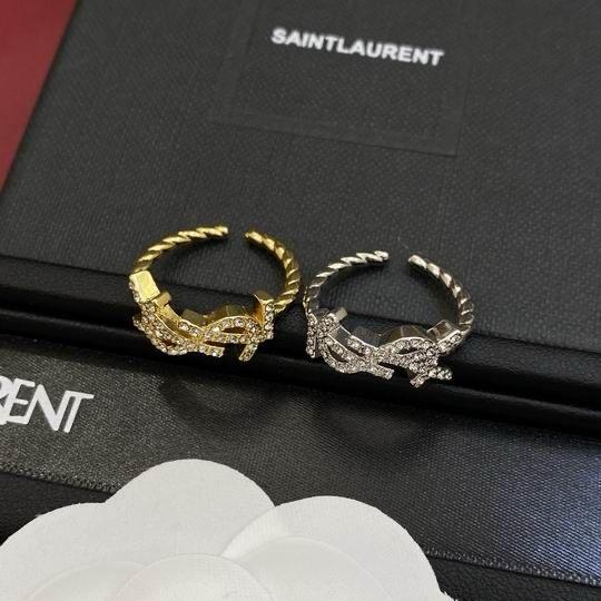 Anillo YSL